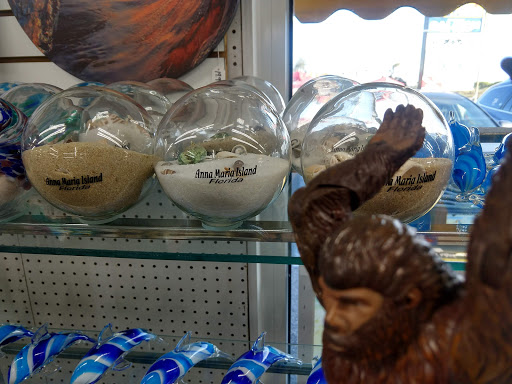 Souvenir Store «Green Turtle Shell & Gift Shop», reviews and photos, 701 Gulf Dr N, Bradenton Beach, FL 34217, USA
