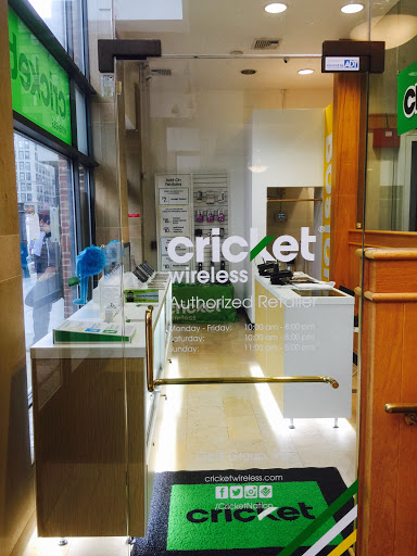 Cell Phone Store «Cricket Wireless Authorized Retailer», reviews and photos, 68 Harrison Ave, Boston, MA 02111, USA