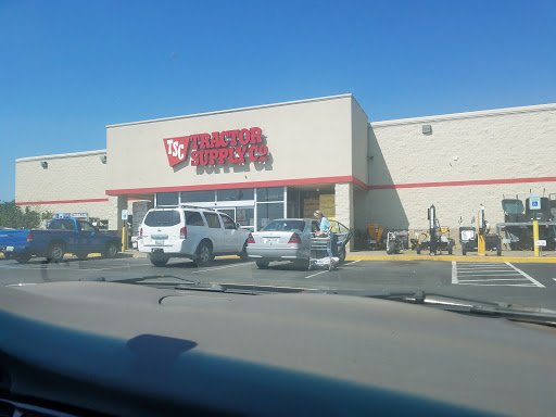 Home Improvement Store «Tractor Supply Co.», reviews and photos, 513 Nolan Dr, Smyrna, TN 37167, USA