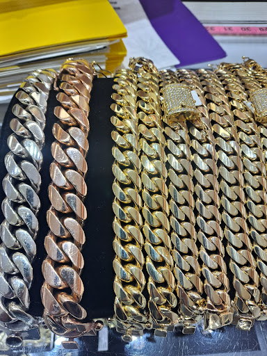 Jeweler «French Jewelry Renee De Paris Incorporated», reviews and photos, 6608 Collins Ave, Miami Beach, FL 33141, USA