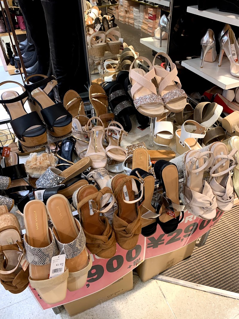 アールアンドイー 東京都台東区上野 靴店 靴 グルコミ