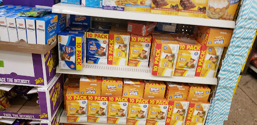 Dollar Store «Dollar Tree», reviews and photos, 4101 Dempster St, Skokie, IL 60076, USA