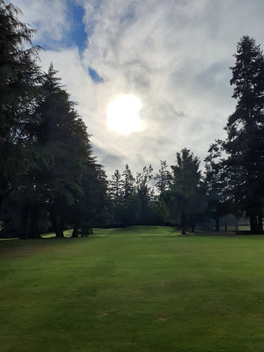 Public Golf Course «Lake Oswego Public Golf Course», reviews and photos, 17525 SW Stafford Rd, Lake Oswego, OR 97034, USA