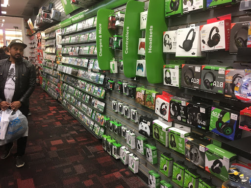 Video Game Store «GameStop», reviews and photos, 3000 W Grapevine Mills Cir Suite 501, Grapevine, TX 76051, USA