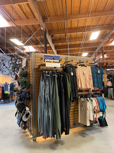 Camping Store «REI», reviews and photos, 12218 E Foothill Blvd, Rancho Cucamonga, CA 91739, USA