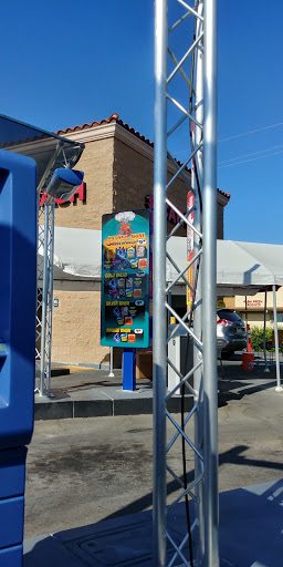 $5 Car Wash en Whittier