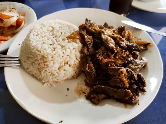 Opiniones de Comida Al Paso en Iquique - Restaurante