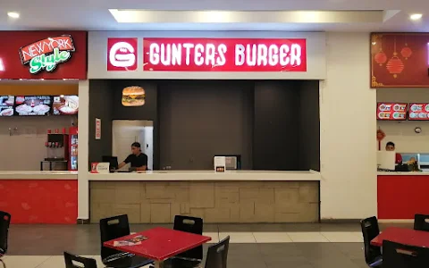 Gunters Burger image