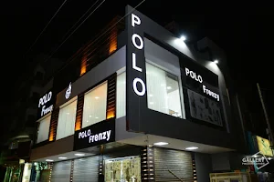Polo frenzy shopping mall image