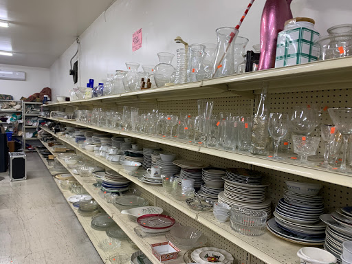 Thrift Store «Son of A Vet Thrift Shop», reviews and photos, 3310 N Eastern Ave, Los Angeles, CA 90032, USA