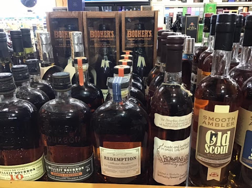 Liquor Store «The Barn Bottle Shop», reviews and photos, 25 Village Pkwy, Pendergrass, GA 30567, USA