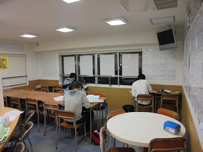 京進の中学・高校受験TOPΣ 高蔵寺校