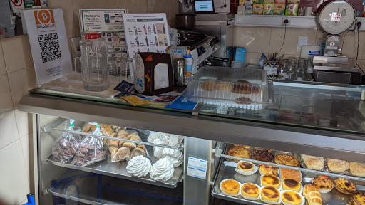 Pastelaria Alcides no Rio Maior, Santarém