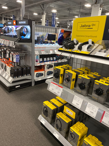 Electronics Store «Best Buy», reviews and photos, 1 Garden State Plaza Blvd, Paramus, NJ 07652, USA