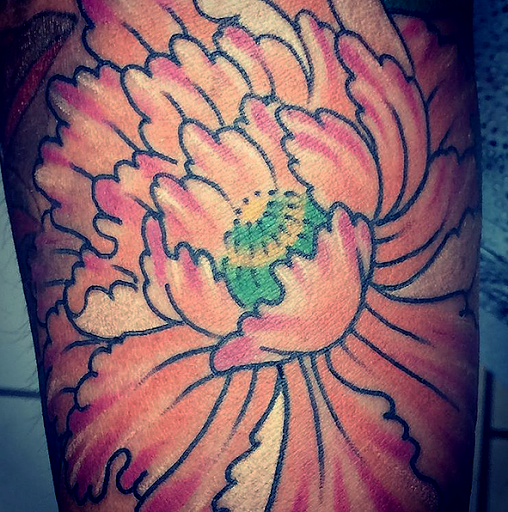 Explore pittsburgh steelers tattoos ideas, creative tattoo ideas in Honolulu, available at 434 TATTOO WAIKIKI