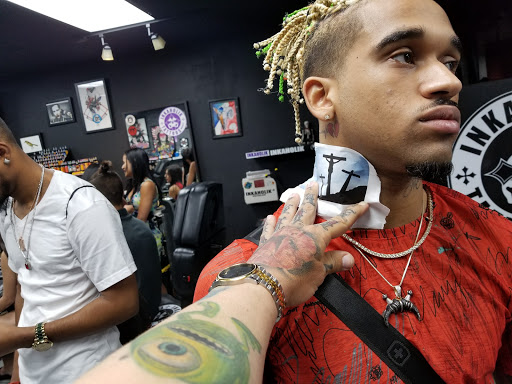 Explore side finger tattoo ideas, creative tattoo ideas in Miami, available at INKAHOLIK TATTOOS