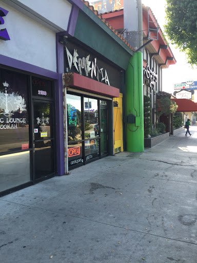 Tobacco Shop «Dementia Gallery», reviews and photos, 21804 Ventura Blvd, Woodland Hills, CA 91364, USA