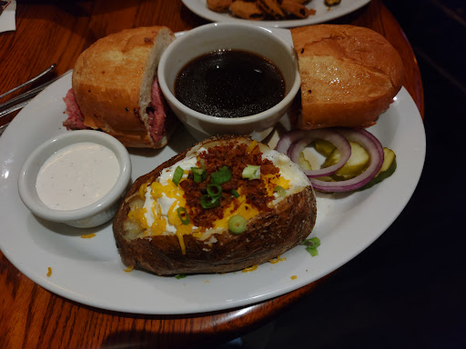 Barbecue Restaurant «Back Forty», reviews and photos, 100 Coggins Dr, Pleasant Hill, CA 94523, USA