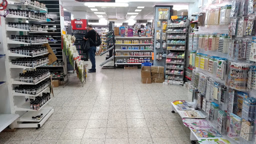 Model stores Tel Aviv