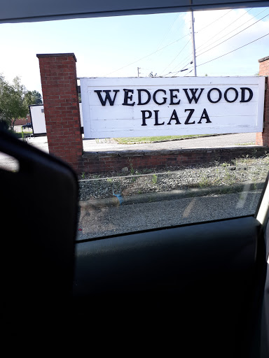 Bowling Alley «Wedgewood Lanes Inc», reviews and photos, 1741 S Raccoon Rd, Youngstown, OH 44515, USA