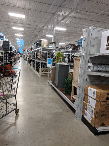 Home Goods Store «At Home», reviews and photos, 209 S Royal Oaks Blvd, Franklin, TN 37064, USA