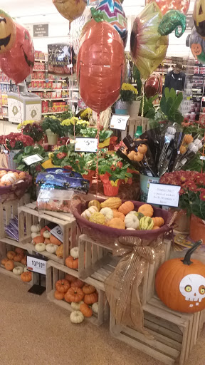 Grocery Store «Stop & Shop», reviews and photos, 44 Fenn Rd, Newington, CT 06111, USA