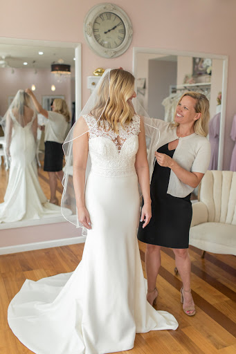 Bridal Shop «Here Comes The Dress», reviews and photos, 850 E 1050 N #101, Chesterton, IN 46304, USA