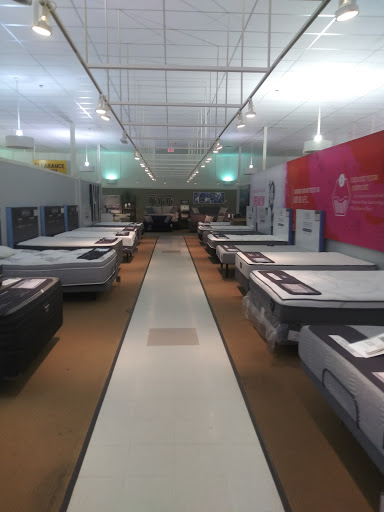 Furniture Store «Value City Furniture», reviews and photos, 37001 Warren Rd, Westland, MI 48185, USA