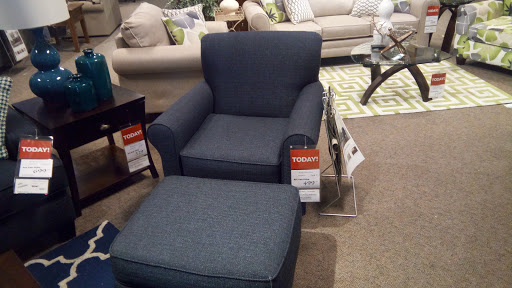 Furniture Store «Art Van Furniture - Dearborn», reviews and photos, 15701 Market Dr, Dearborn, MI 48126, USA