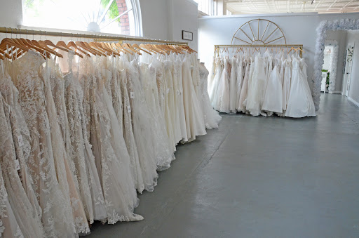 Bridal Shop «Something Blue Bridal Boutique», reviews and photos, 107 W Stewart Ave, Puyallup, WA 98371, USA