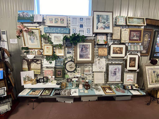 Thrift Store «Gridley Spare & Share Shoppe», reviews and photos, 111 N Ford St, Gridley, IL 61744, USA