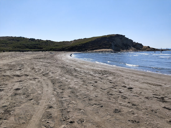 Zvernec Beach