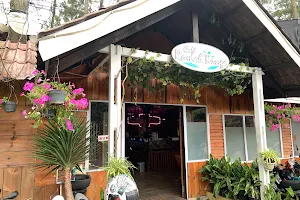 Rumah Bunga Cafe image