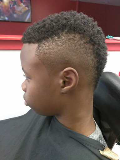 Beauty Salon «Tri City Barber & Beauty Salon», reviews and photos, 149 Middle Turnpike W, Manchester, CT 06040, USA