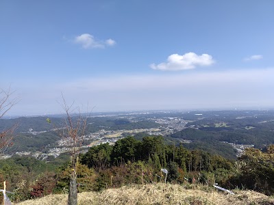 弓立山