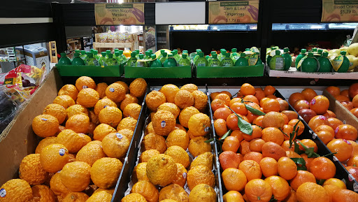 Greengrocer «Hyde Park Produce Market», reviews and photos, 1226 E 53rd St, Chicago, IL 60615, USA