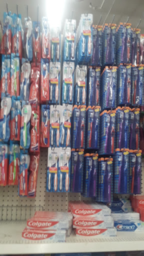 Dollar Store «Dollar Tree», reviews and photos, 312 Walnut St, Redwood City, CA 94063, USA