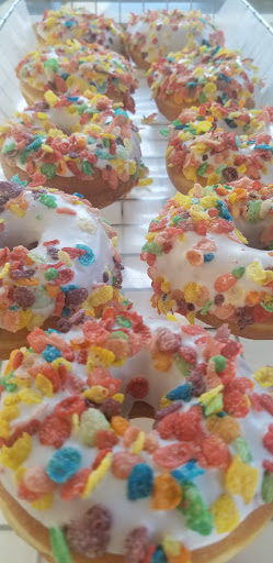 Donut Shop «Yum E Donuts», reviews and photos, 2486 Old Fort Pkwy, Murfreesboro, TN 37128, USA