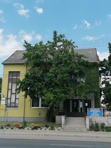 Telefonszám: Dr. Grimm Lóránt Egészségház