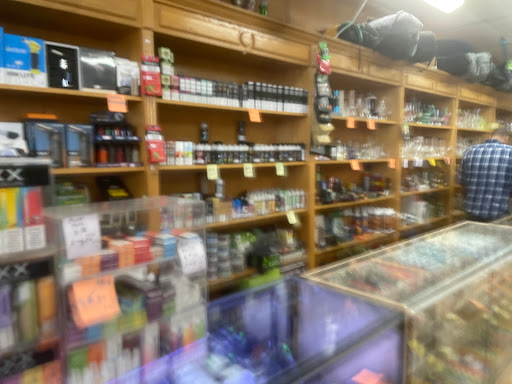 Tobacco Shop «Tobacco One Smoke Shop», reviews and photos, 1220 E Yorba Linda Blvd, Placentia, CA 92870, USA