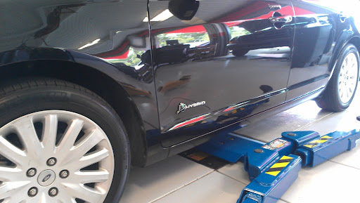 Auto Repair Shop «Foothill Smog & Auto Repair», reviews and photos, 2220 E Foothill Blvd, Pasadena, CA 91107, USA