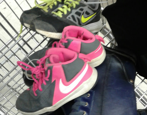 Thrift Store «Thrift Giant», reviews and photos, 10544 Harry Hines Blvd, Dallas, TX 75220, USA