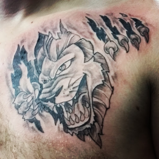 Tattoo Shop «hollywood ink», reviews and photos, 809 S Danny Thomas Blvd, Memphis, TN 38126, USA