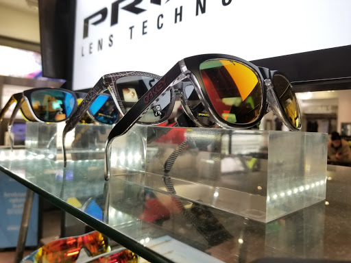 Sunglasses Store «Oakley Store», reviews and photos, 307 Grand Avenue East, Southlake, TX 76092, USA