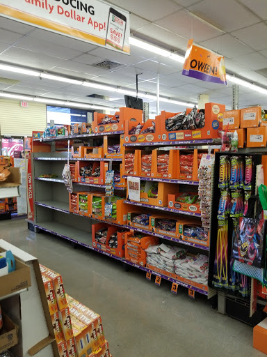 Dollar Store «FAMILY DOLLAR», reviews and photos, 3657 Offutt Rd, Randallstown, MD 21133, USA