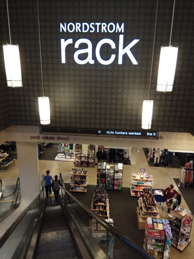 Department Store «Nordstrom Rack Friendship Center», reviews and photos, 5333 Wisconsin Ave, Washington, DC 20015, USA