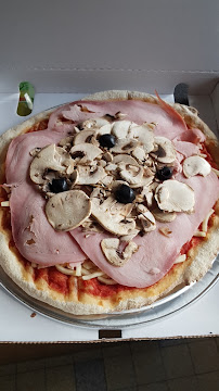 Plats et boissons du Pizzeria Smart-Pizza 24/7 à Rouville - n°3