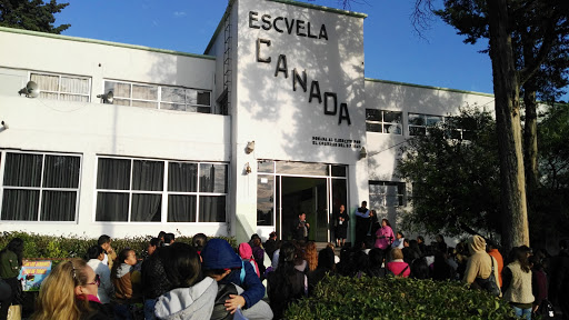 Escuela Primaria Canadá