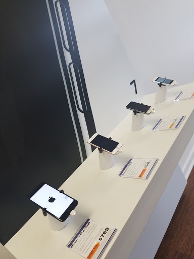 Cell Phone Store «MetroPCS», reviews and photos, 8700 Liberty Rd, Randallstown, MD 21133, USA