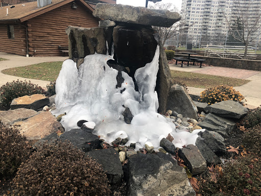 Park «Constitution Park», reviews and photos, Fletcher Ave & Lewis St, Fort Lee, NJ 07024, USA